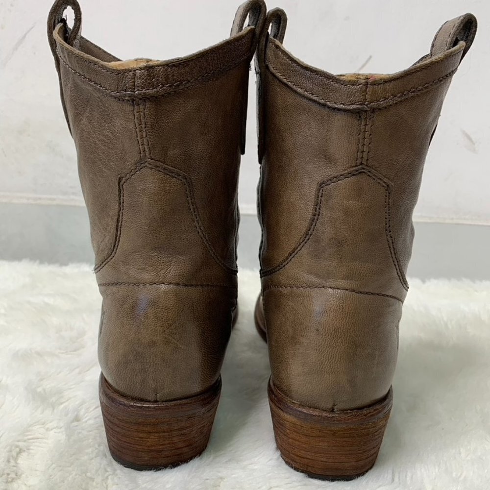 Frye 77032 Women's Light Brown Leather Carson Shortie Boots Size 6 1/2 - Picture 11 of 16
